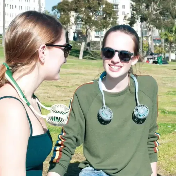 360&deg; Rotatable Wearable Neck Fan